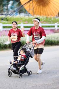 BIB: 
                            <button type="button" onclick="openModal(27854335)" class="btn btn-primary btn-sm float-right btn-popup" data-toggle="modal" data-target=".modal-high-quality">
                        <i class="fas fa-shopping-cart"></i> Add to Cart
                    </button>
                                            <button type="button" onclick="isThisMe(27854335, true)" class="btn btn-success btn-sm float-right btn-popup btn-isme hidden" data-toggle="tooltip" data-placement="bottom" title="นี่คือรูปของคุณใช่ไหม คลิกที่นี่เพื่อเอาเข้าอัลบั้ม">
                        <i class="fas fa-plus"></i> Add to album
                    </button>
                    <button type="button" onclick="isThisMe(27854335, false)" class="btn btn-warning btn-sm float-right btn-popup btn-isnotme hidden">
                        <i class="fas fa-ban"></i> Remove from album
                    </button>